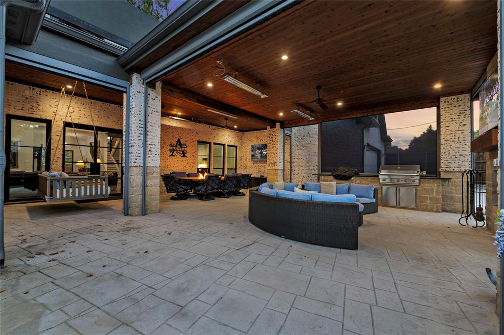 Schreiber Manor 01 Inst - Residential