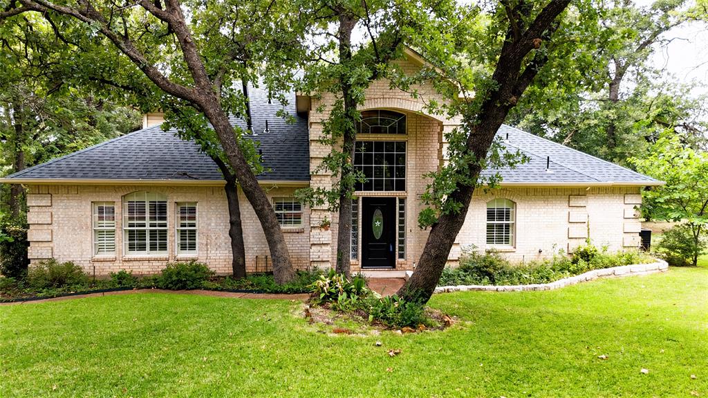 1701 Oriole Drive