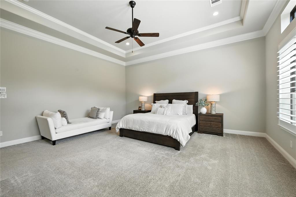 Flower Mound, Texas 75022, United States, 4 Bedrooms Bedrooms, ,5 BathroomsBathrooms,Residential,Pending,159850