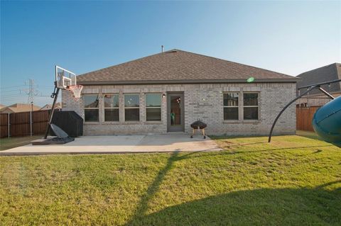 A home in Crowley