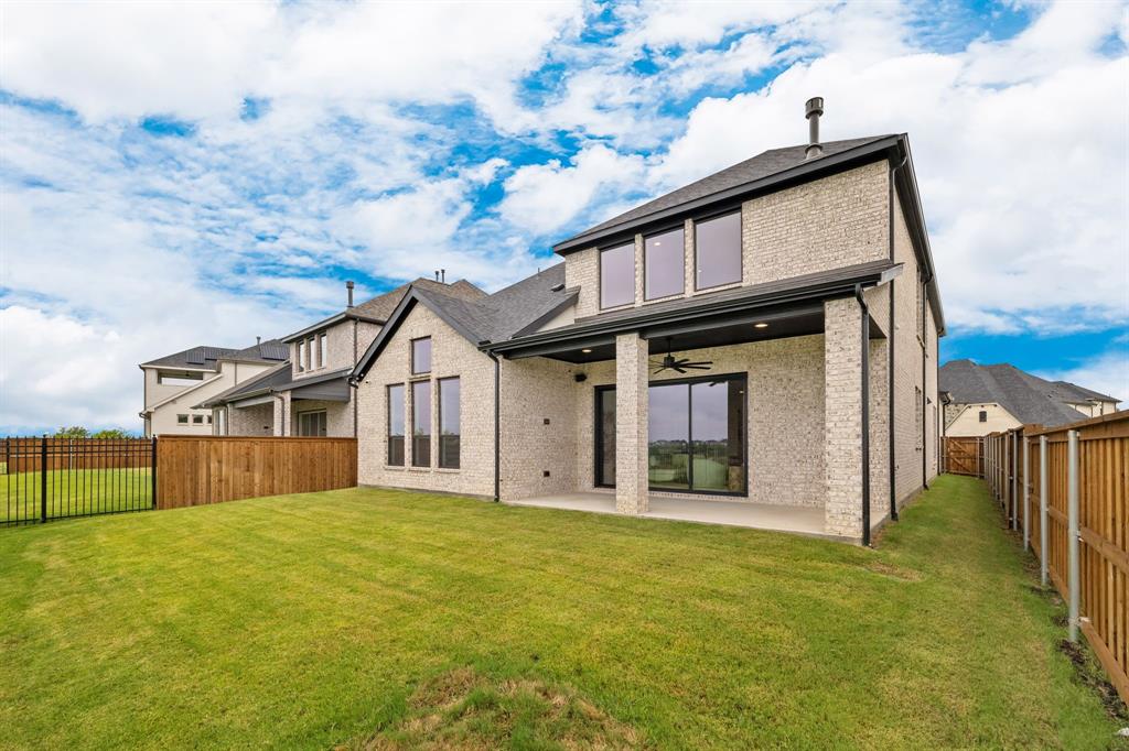 Westbury Tribute Ph 6 - Residential