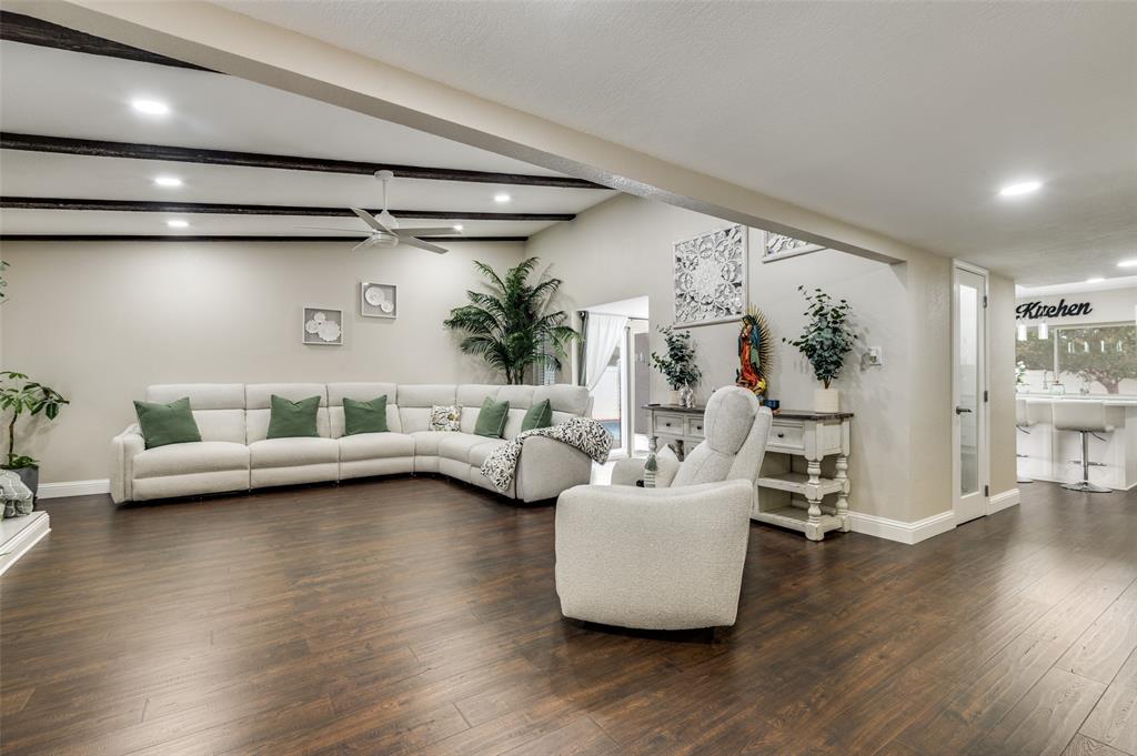 2109 Lewis Trail