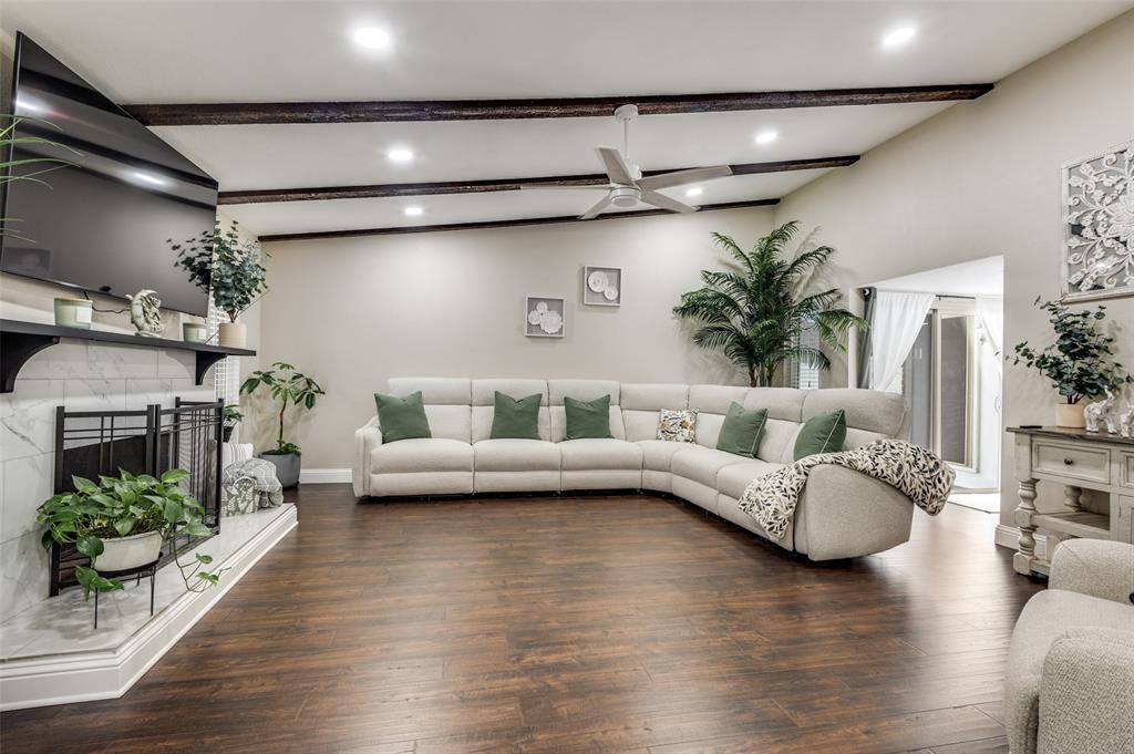 2109 Lewis Trail