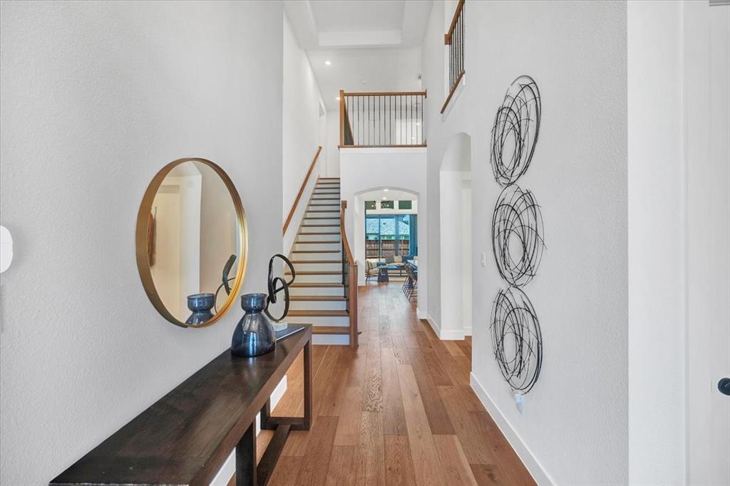 2224 Grey September Street
