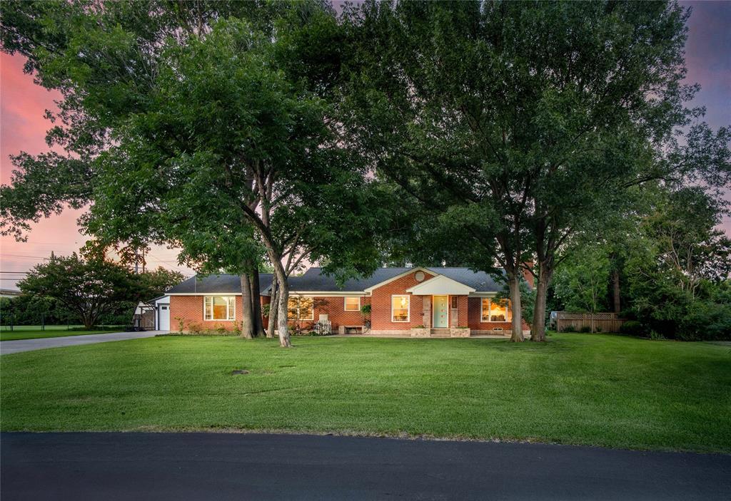 9914 El Patio Drive