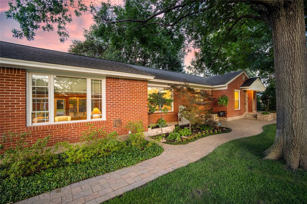 9914 El Patio Drive