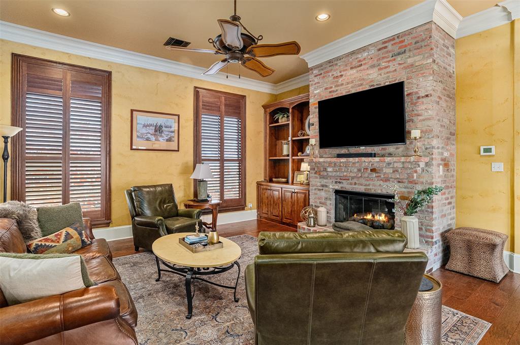 Oak Alley - Residential