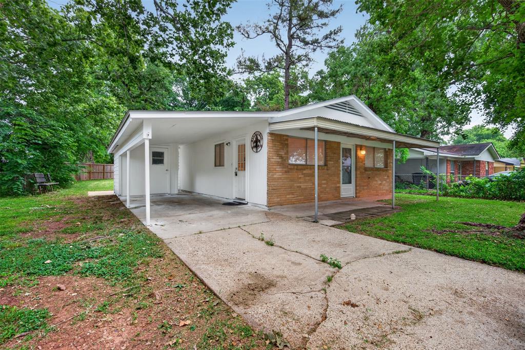 1422 Lampkin Street