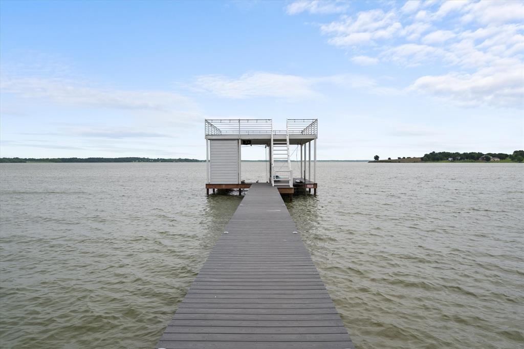 Diamond Point - Residential