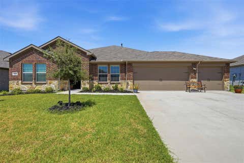 Photo of 500 Shady Bank Way, Nevada, TX 75173 (MLS # 21367714)