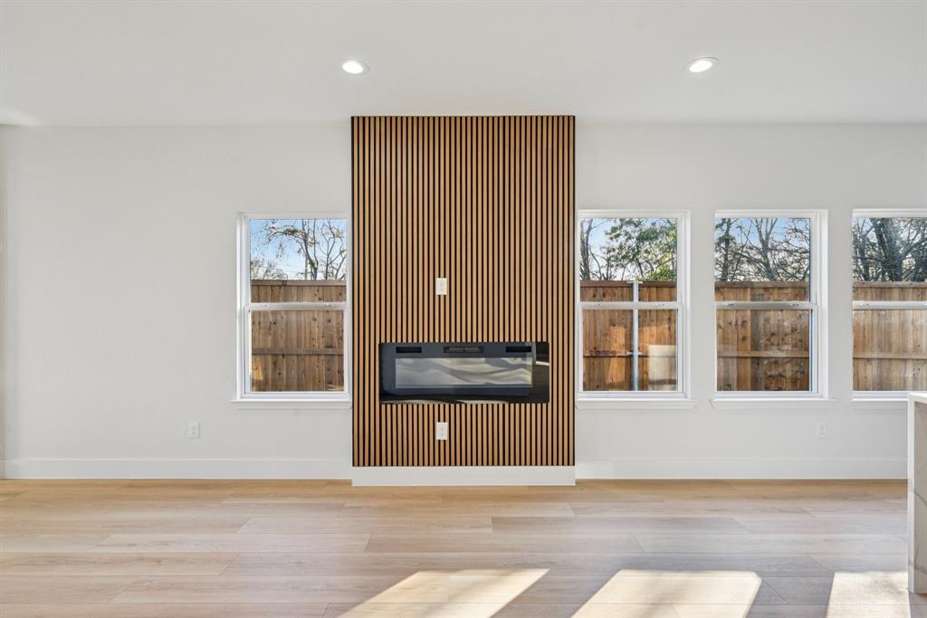 Bryan Spgs - Residential