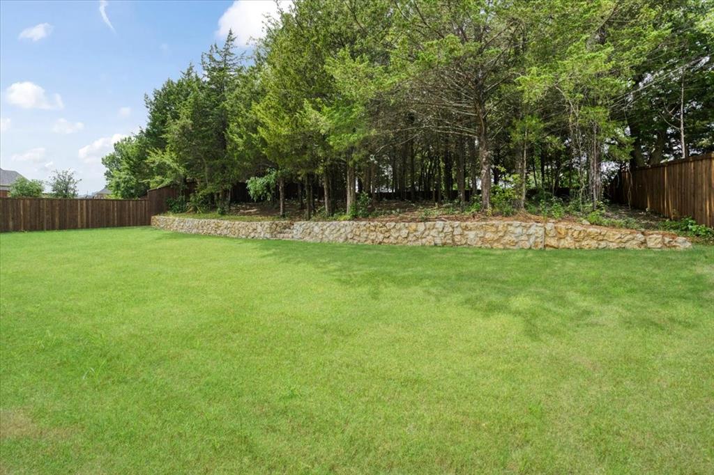 191 Acorn Trail