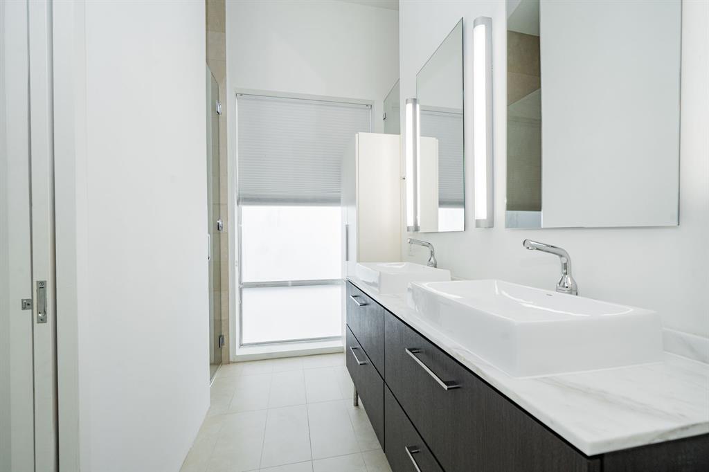 Dwellings At Rusk - Residential Lease