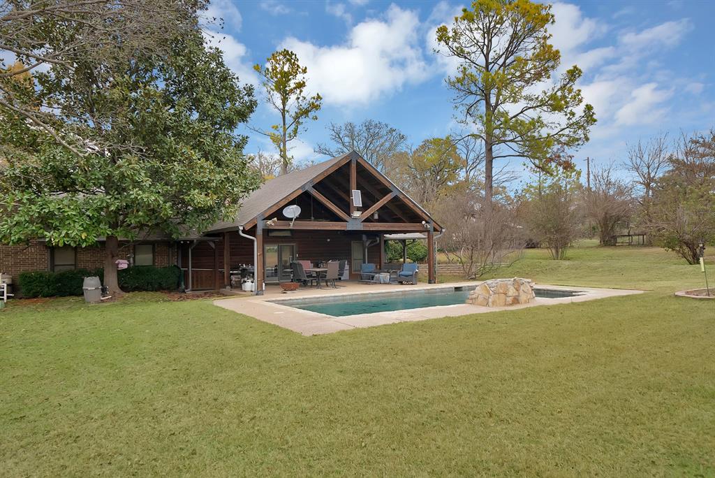 1317 Sweet Springs Road