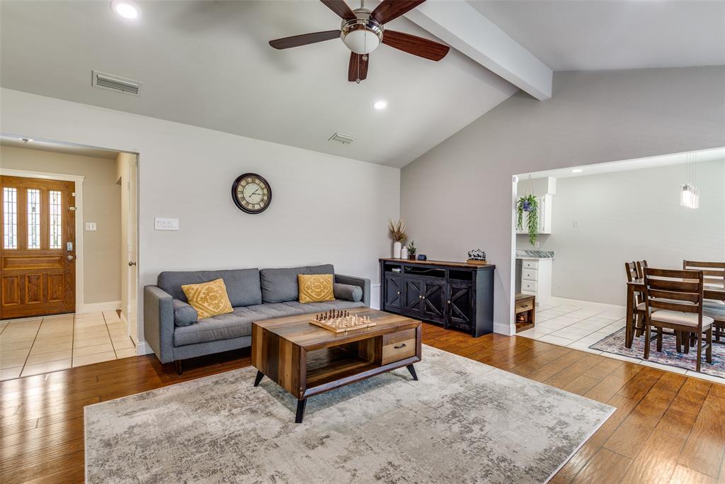 106 Creekside Lane