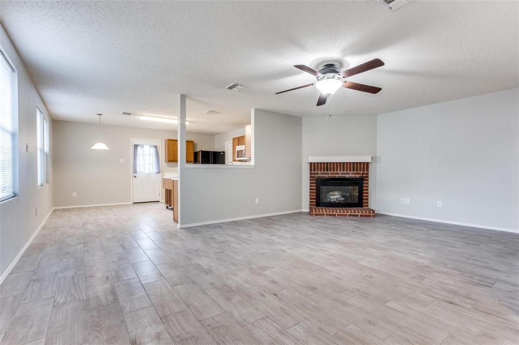 Harriet Creek Ranch Ph 2 - Residential Lease