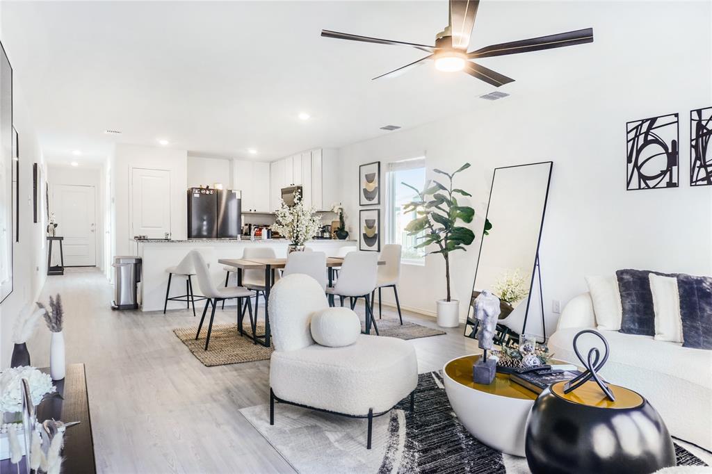 South Oak Grove Estates Add - Residential Lease