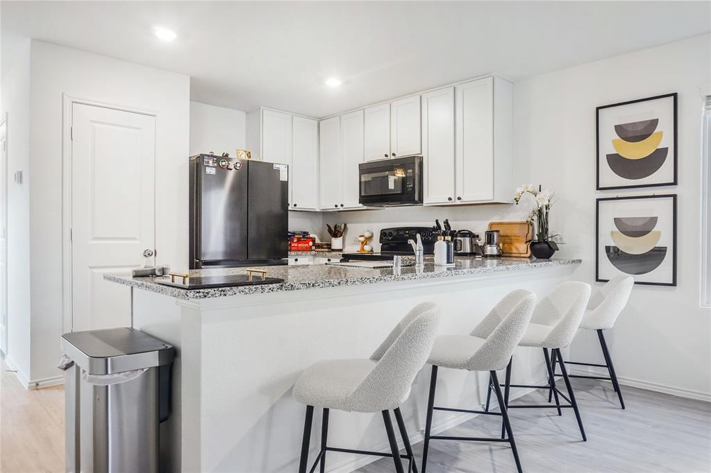 South Oak Grove Estates Add - Residential Lease