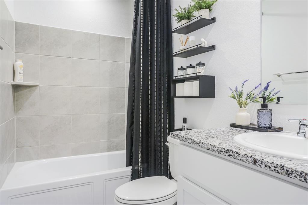 South Oak Grove Estates Add - Residential Lease