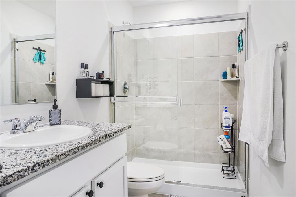 South Oak Grove Estates Add - Residential Lease