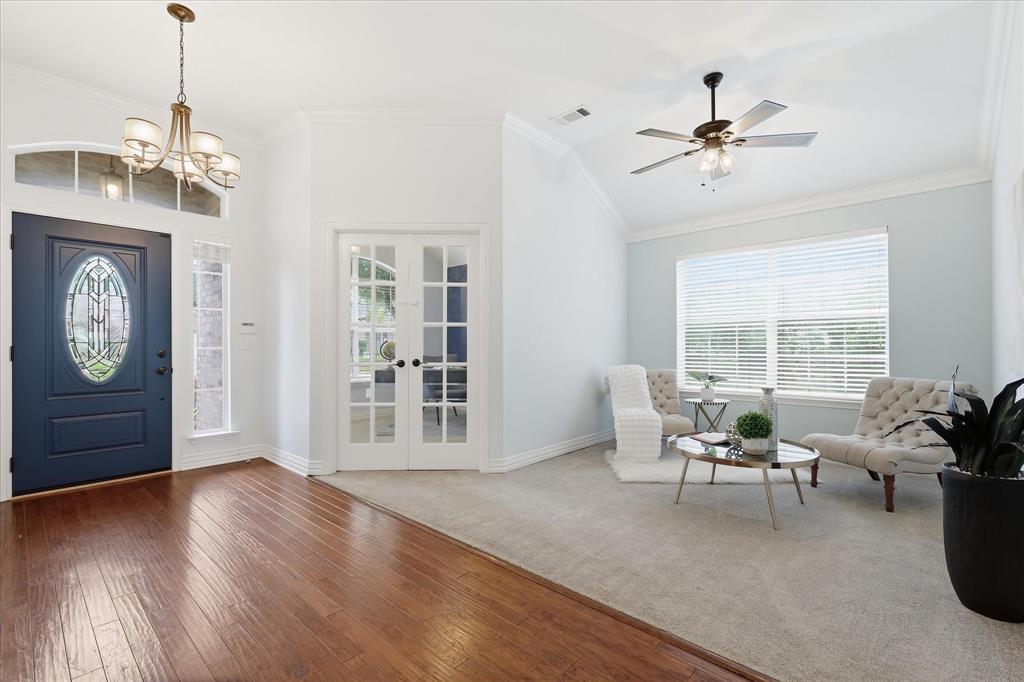 1622 Redwood Drive