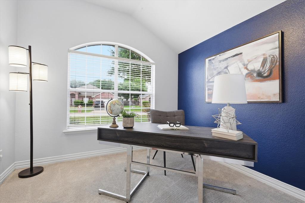 1622 Redwood Drive