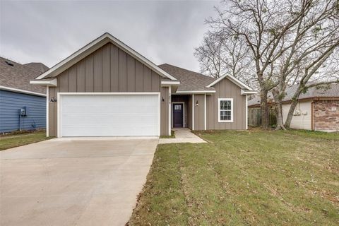 1219 S Montgomery Street Sherman TX 75090