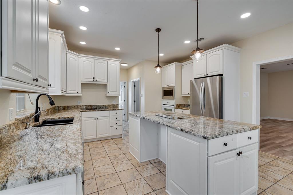 Hidden Valley Country Estates - Residential Lease