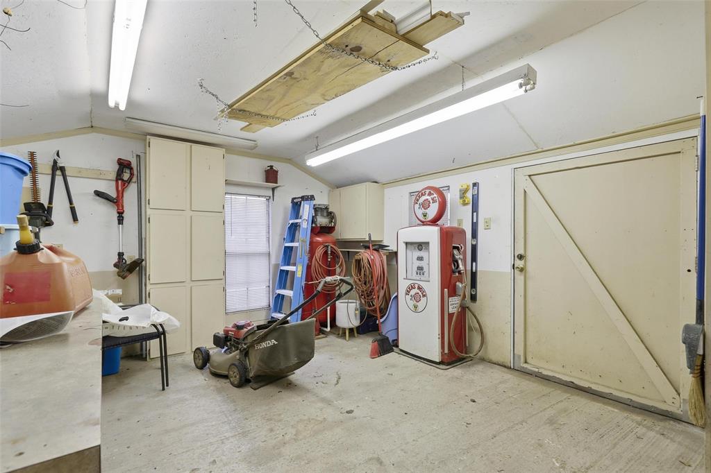 Shady Grove - Residential