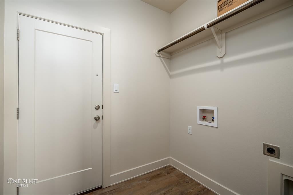 Airmens Lndg - Residential Lease