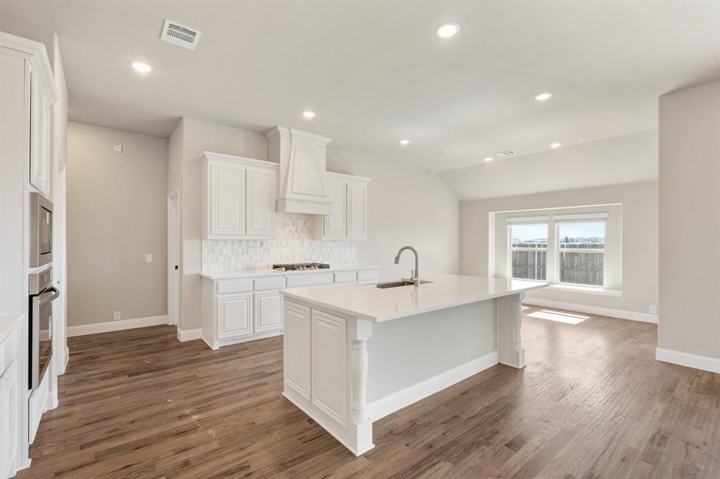 East Oak Creek 50-55 - Residential