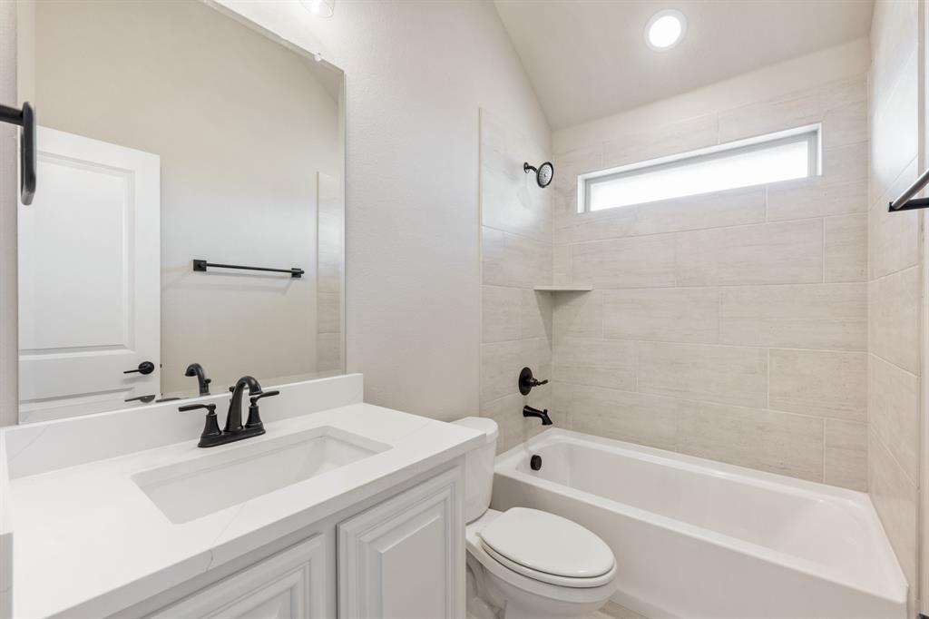 East Oak Creek 50-55 - Residential