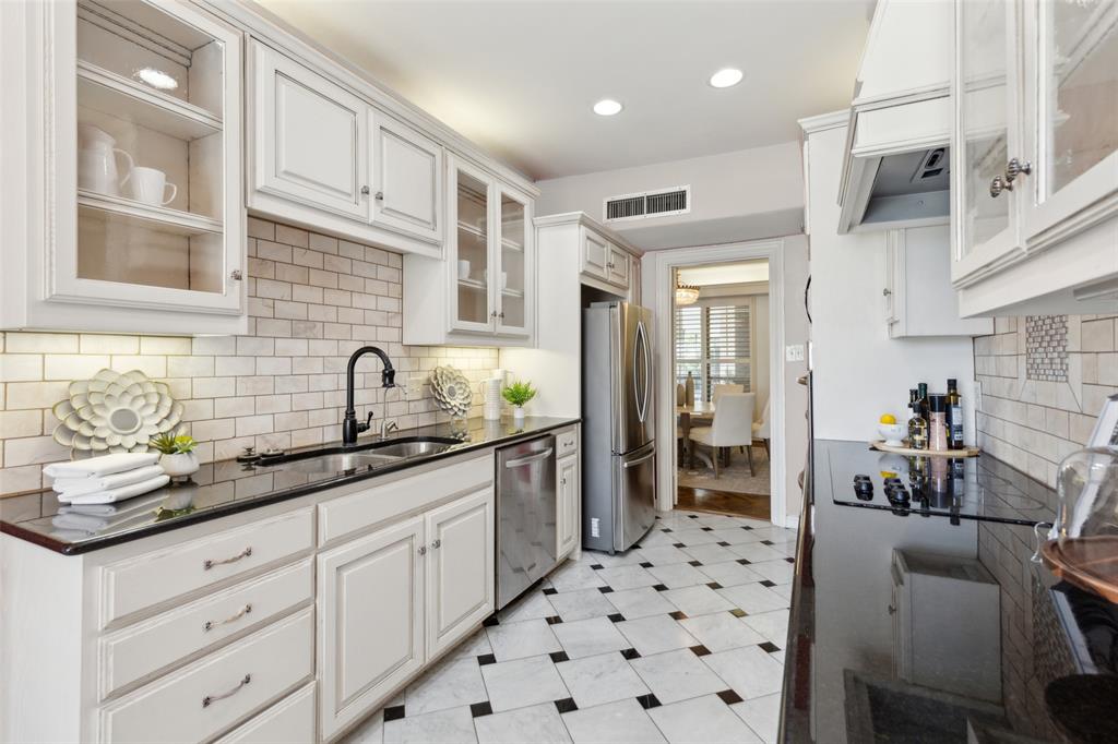 Imperial House Condo - Residential