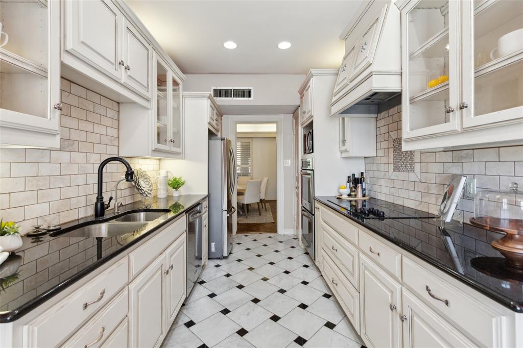 Imperial House Condo - Residential