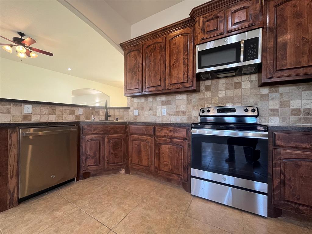 Barstow Robinson - Residential