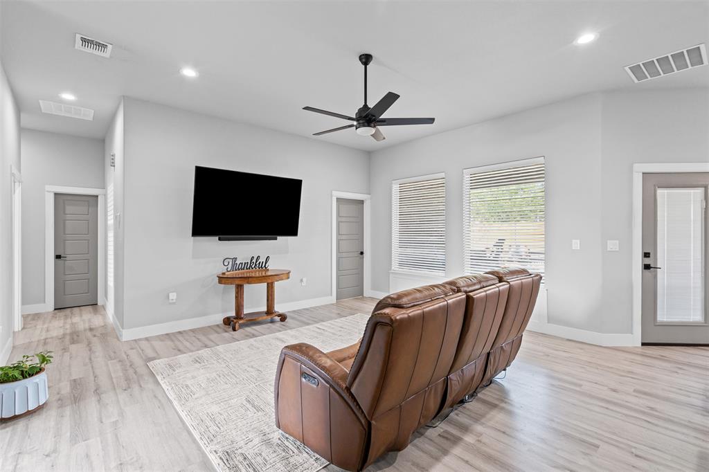 Canyon Creek III - Residential