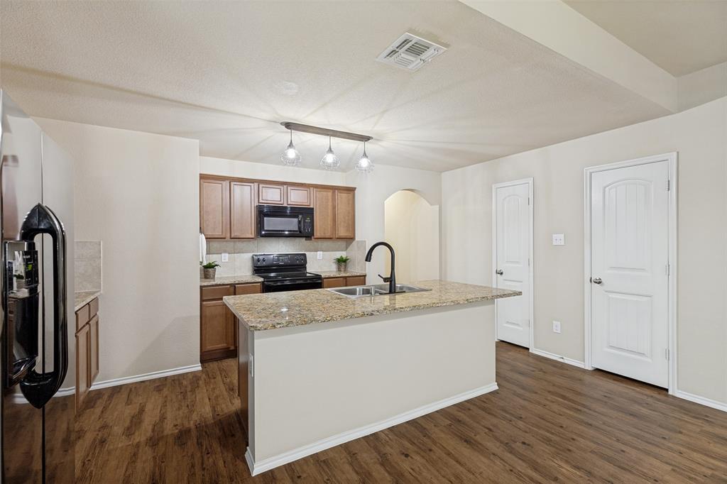 2118 Meadow Park Drive