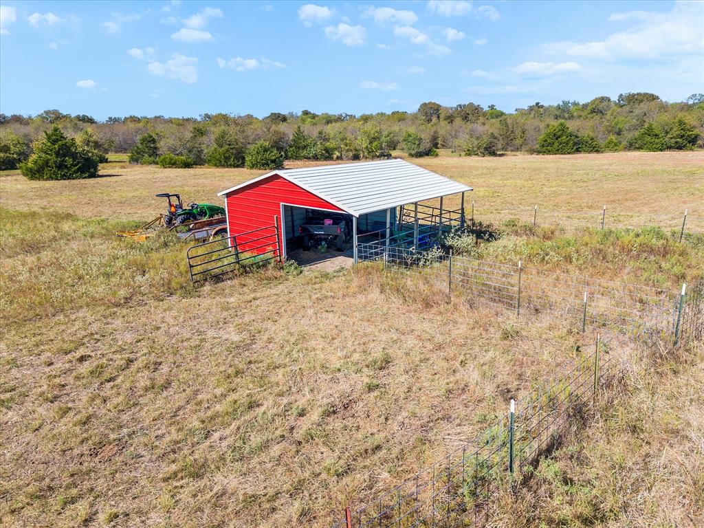 5512 County Road 1042