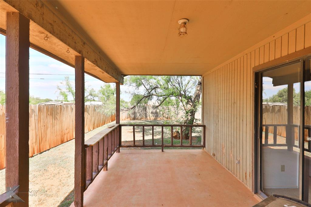 Mac Eplen - Residential Lease