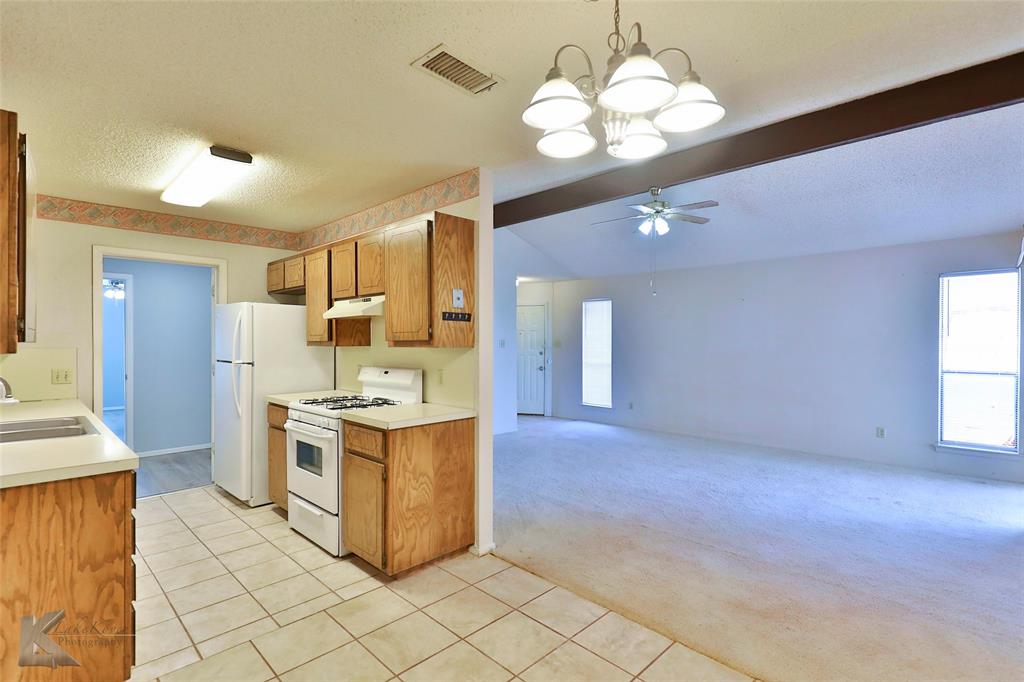 Mac Eplen - Residential Lease