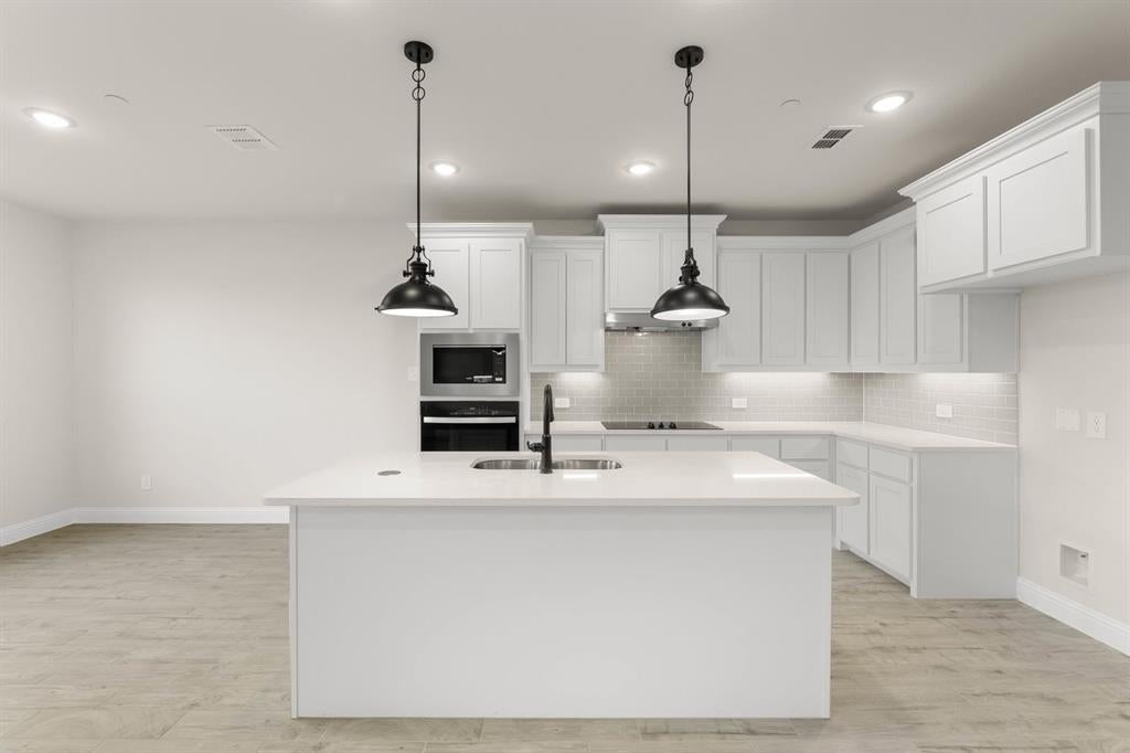 655 Sandiford Court