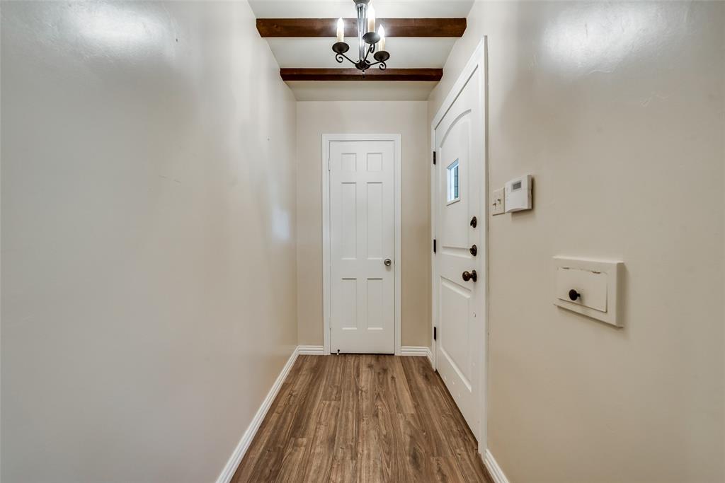 2536 Walsh Court