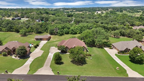 Tiny photo for 112 Meadow Arbor Drive, Weatherford, TX 76085 (MLS # 21340509)