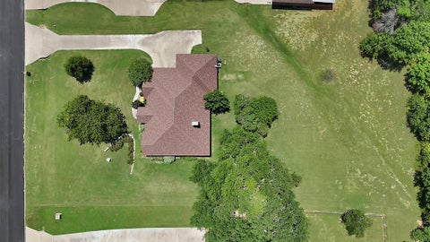 Tiny photo for 112 Meadow Arbor Drive, Weatherford, TX 76085 (MLS # 21340509)