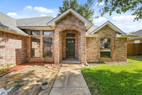 A home in Benbrook