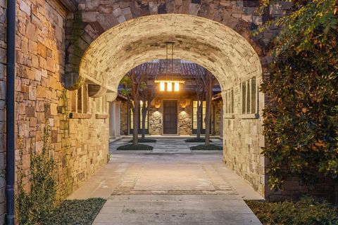 Tiny photo for 700 Jenkins Road, Aledo, TX 76008 (MLS # 21121498)