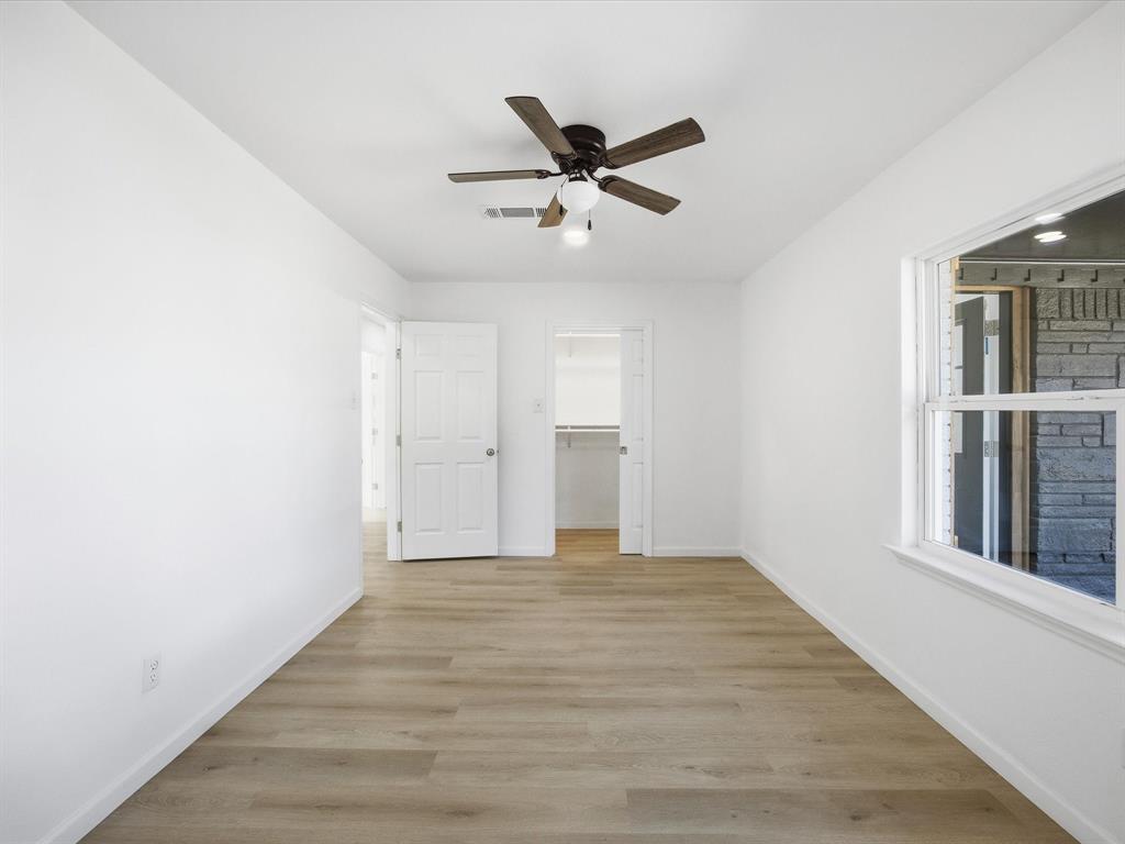 Lyndale #2 Ennis - Residential