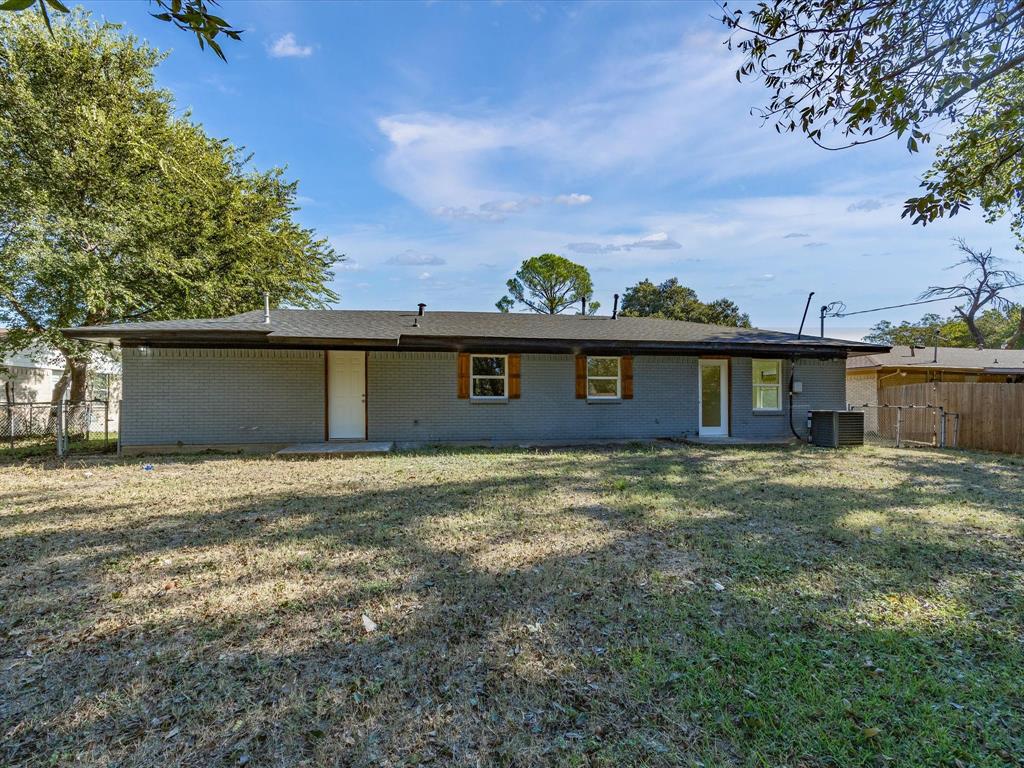 Lyndale #2 Ennis - Residential