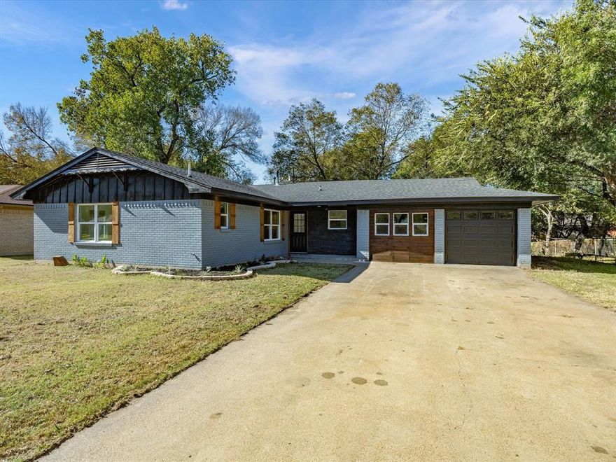 Step inside this stunning 4-bedroom, 2-bath home in one of Ennis’s most peaceful neighborhoods — completely renovated from top to bottom! Featuring a designer-inspired kitchen with tons of counter space, modern finishes, and an open flow perfect for family gatherings.

Every room feels brand new — spacious bedrooms, stylish bathrooms, and beautiful flooring throughout. Enjoy evenings in your large backyard or a stroll to nearby Rotary Park.