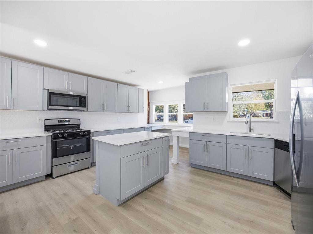 Lyndale #2 Ennis - Residential